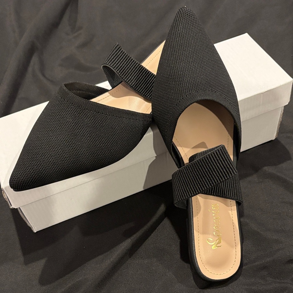 Senwiss pointed toe Black Women's Slip-On Shoes